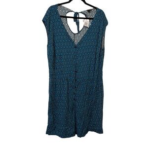 NWT Torrid Blue Black IKAT Geometric Romper Plus Size 3x Sleeveless button front